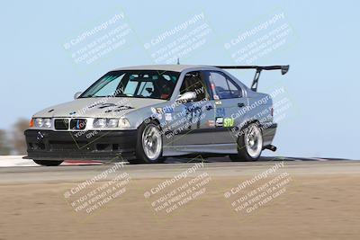 media/Oct-26-2025-CalClub SCCA (Sun) [[8ce1e69566]]/Group 2/Grapevine/